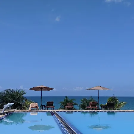 Amaan Ocean Hotel Kihinani